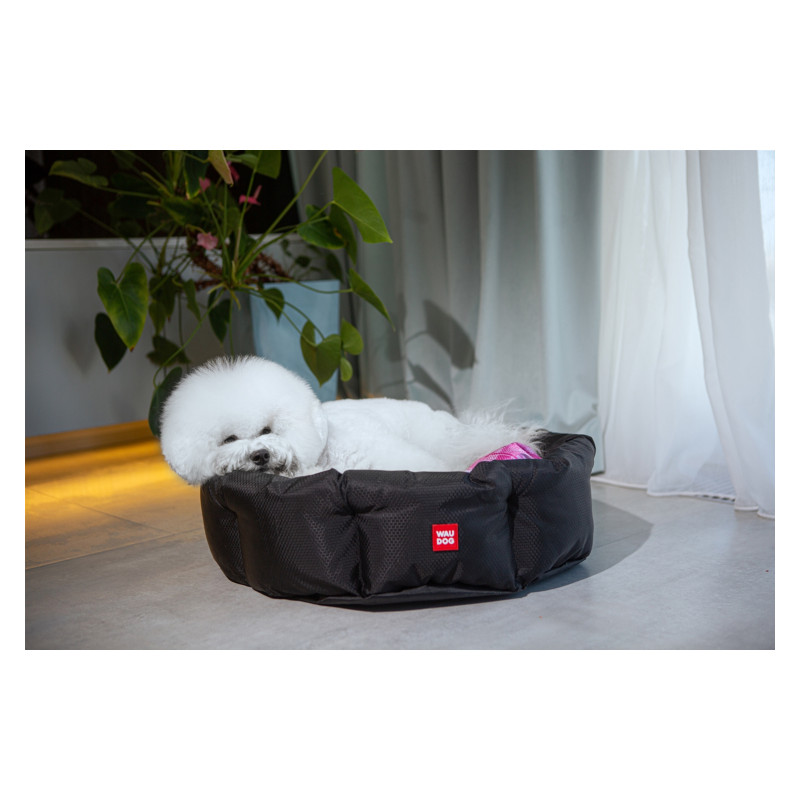 Лежак для тварин Collar Waudog Relax "Чудо-жінка" зі змінною подушкою S 45х34х17 см (224-2007)